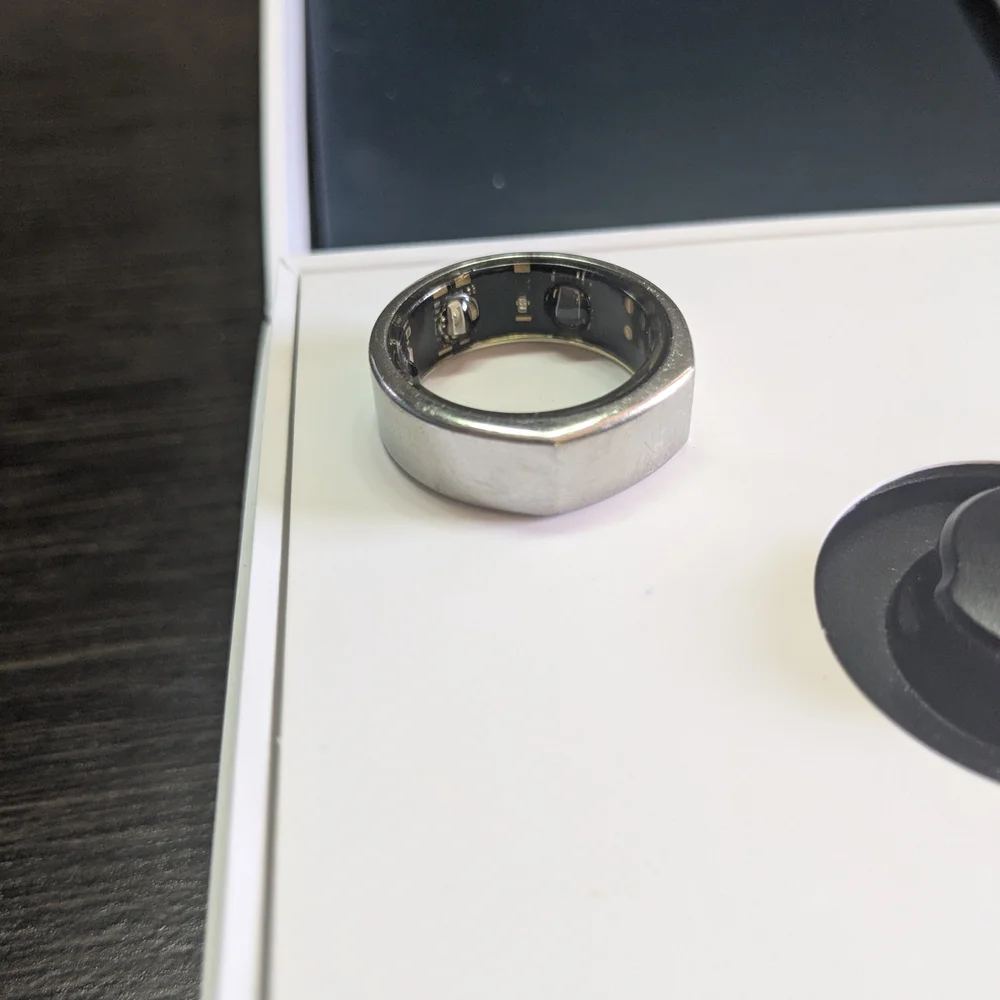 Oura Black Ring